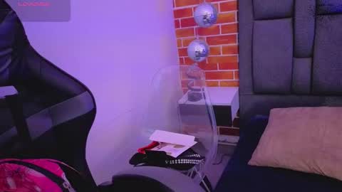 Snapshot of kiitydoll chatting on February 18, 7:54 pm kiitydoll online show from February 18, 7:54 pm