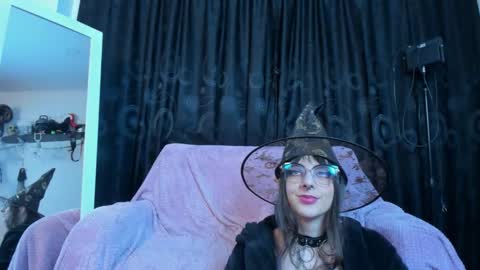 Kizuky online show from October 31, 3:40 am