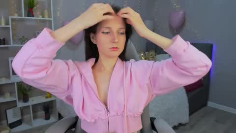 Snapshot of kikaosterman chatting on February 20, 2:06 pm Kika online show from February 20, 2:06 pm