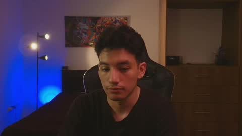 Snapshot of kikeruiz_19 chatting on October 31, 7:48 pm kikeruiz 19 online show from October 31, 7:48 pm