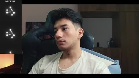 Snapshot of kikeruiz_19 chatting on November 4, 1:21 pm kikeruiz 19 online show from November 4, 1:21 pm