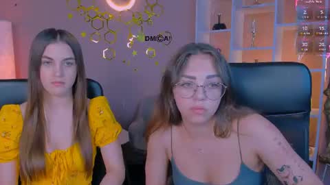 kiki_swan online show from July 1, 12:18 pm