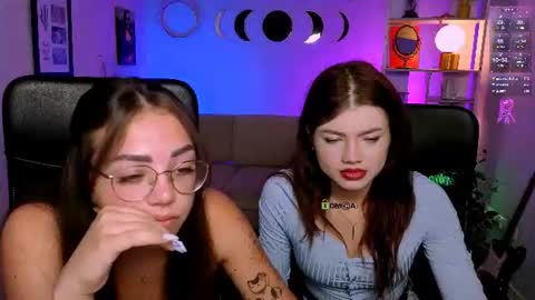 kiki_swan online show from July 6, 7:16 pm