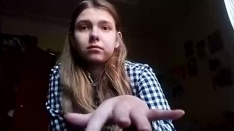 kikibang_ online show from January 13, 8:52 am