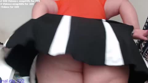 Snapshot of kikiplumpass chatting on September 18, 5:09 am Kiki online show from September 18, 5:09 am