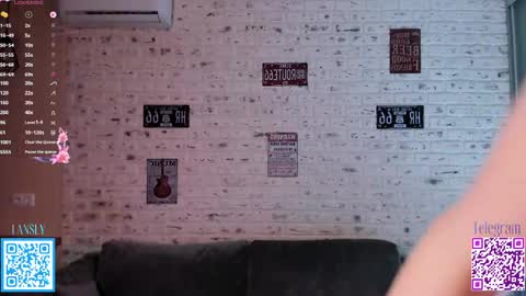 kikistacy online show from April 5, 2:03 pm