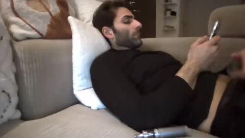 kikkus01 online show from March 11, 10:38 pm