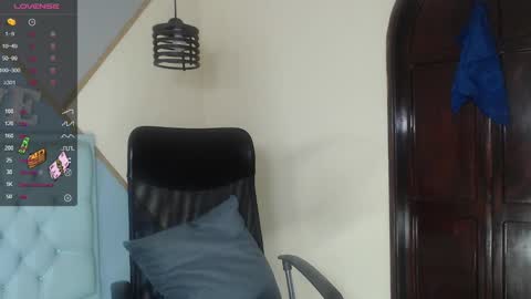 Snapshot of kilian_xx chatting on February 4, 3:57 pm Kilian xxx online show from February 4, 3:57 pm