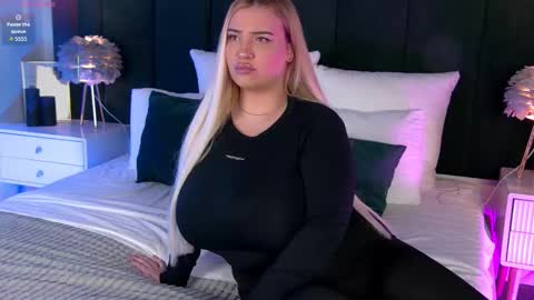 Snapshot of kiliananoir chatting on January 17, 7:46 am kiliananoir online show from January 17, 7:46 am