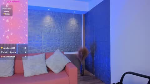 Kim online show from January 15, 2:02 pm