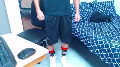 KIM online show from November 20, 3:01 pm