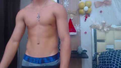 KIM online show from November 28, 3:04 pm