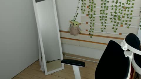 Kim online show from September 22, 6:37 am