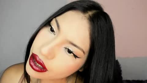 Snapshot of kim_mouth17 chatting on April 25, 4:26 am kim_mouth17 online show from April 25, 4:26 am