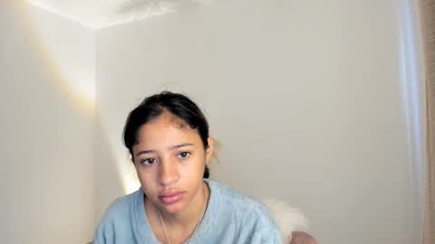 Kim Murphy online show from December 1, 1:38 pm