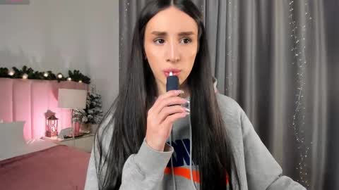 Kim Oberlin online show from January 10, 11:34 am