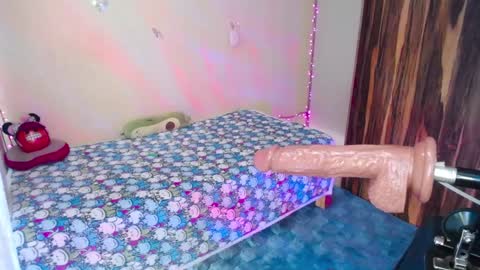 Kim Mishell  online show from January 24, 10:08 pm