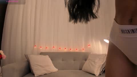 Kim online show from December 21, 3:52 pm