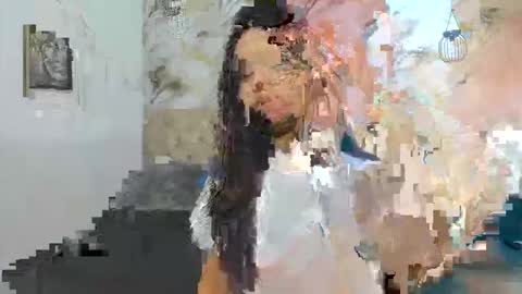 kim online show from April 9, 10:53 am