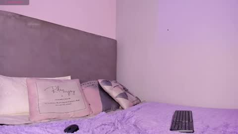 April online show from February 3, 8:36 pm