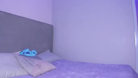 April online show from March 10, 9:09 pm