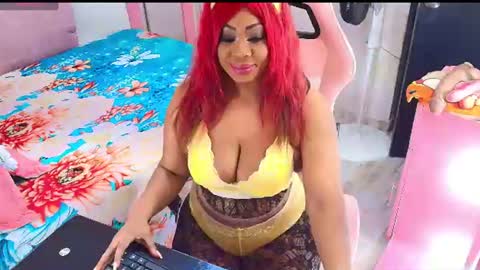 Snapshot of kimberly_bellu chatting on July 16, 1:22 am Anita. online show from July 16, 1:22 am