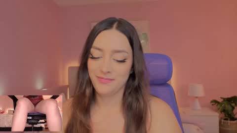 Kimberly 1200-1900 GMT-5 online show from September 25, 7:06 pm