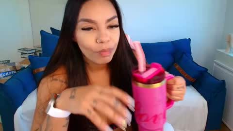 Snapshot of kimberly_collins21 chatting on January 9, 12:41 pm kimberly_collins21 online show from January 9, 12:41 pm