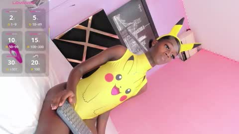 Snapshot of kimberly_ebonny chatting on November 21, 4:33 am kimberly_ebonny online show from November 21, 4:33 am