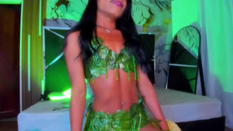 kimberly gonzalez online show from January 14, 8:25 pm