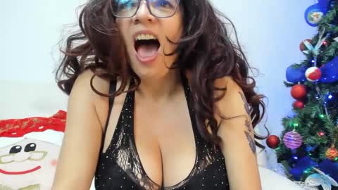 Snapshot of kimberlybirdhot chatting on December 21, 4:19 am Kimberly online show from December 21, 4:19 am