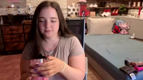 kimberlycaprice online show from May 23, 2:43 pm