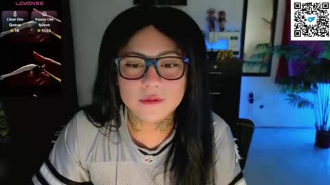 Kimberly Polizzi     online show from November 13, 10:52 pm