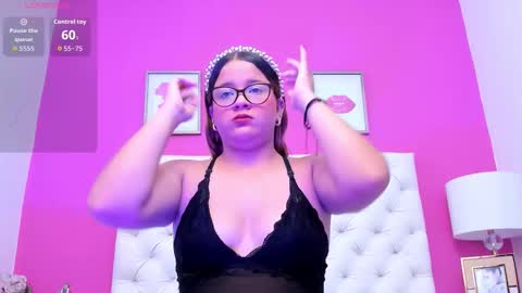 KIM online show from December 3, 11:41 am