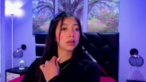 Kimberly Villalobos online show from January 7, 11:34 am