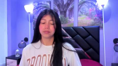 Kimberly Villalobos online show from January 13, 11:37 am