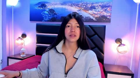 Kimberly Villalobos online show from April 10, 11:04 am