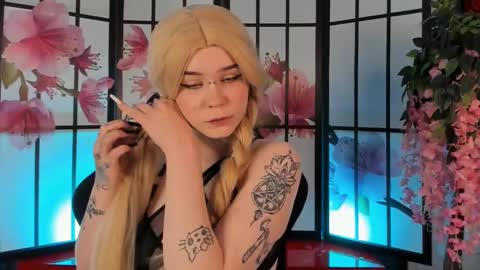 Snapshot of kimbirlylee chatting on February 22, 11:35 am kimbirlylee online show from February 22, 11:35 am