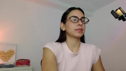 CAMI online show from May 30, 2:19 am