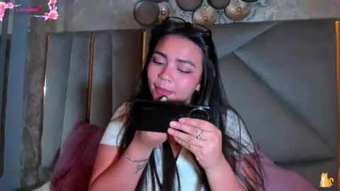 Snapshot of kimdevinne chatting on July 12, 2:57 am KIM online show from July 12, 2:57 am