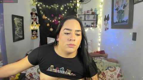alejagodoy99 online show from December 18, 12:49 am