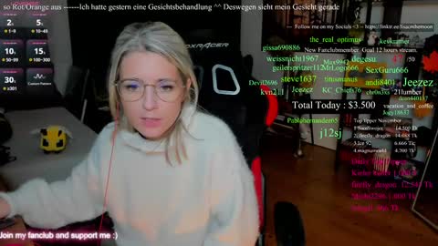 Wolfs Girl online show from November 30, 2:48 am