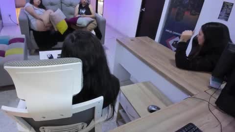 Camila online show from December 17, 1:39 pm