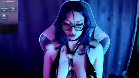 Snapshot of kimlennox_ chatting on September 13, 1:22 pm online show from September 13, 1:22 pm