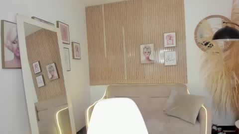 Kim  online show from January 18, 12:46 am