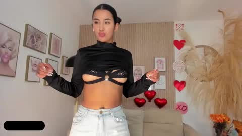 Kim  online show from February 18, 10:36 pm