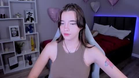 kimm wong online show from March 17, 2:49 am