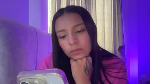 kimmi online show from March 5, 4:03 pm