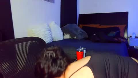 Kimmi online show from November 9, 2:54 am