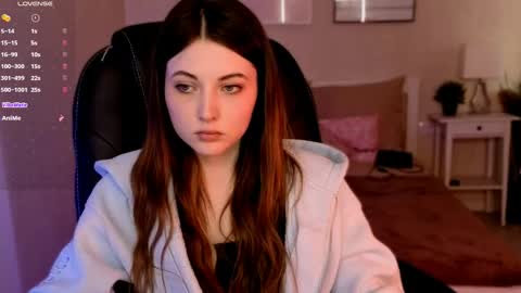  Your Kimmie  follow me  online show from May 28, 2:14 pm
